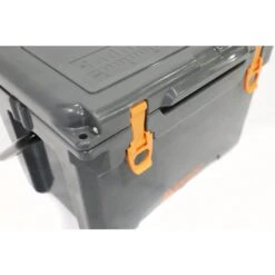 Vango Glacier 23L Cool Box -OUTDOOR WORLD GEAR 2024 glacier 23l 7 lr