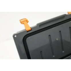 Vango Glacier 23L Cool Box -OUTDOOR WORLD GEAR 2024 glacier 23l 9 lr