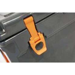 Vango Glacier 47L Cool Box -OUTDOOR WORLD GEAR 2024 glacier 47l 6 lr