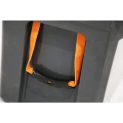 Vango Glacier 47L Cool Box -OUTDOOR WORLD GEAR 2024 glacier 47l 8 lr