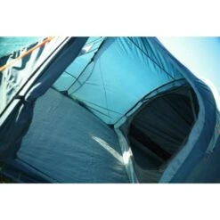Vango Skye 400 Tent (Deep Blue) -OUTDOOR WORLD GEAR 2024 skye 400 detail 7 low res