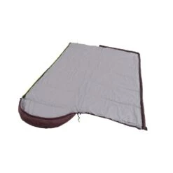 Outwell Campion Lux Sleeping Bag (Aubergine) 12 Outwell Campion Lux Sleeping Bag (Aubergine) -OUTDOOR WORLD GEAR 230397 campion lux aubergine left side zipper feature photo5