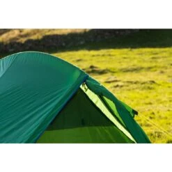 Vango Blade 200 Tent 20 Vango Blade 200 Tent -OUTDOOR WORLD GEAR blade lo res 15