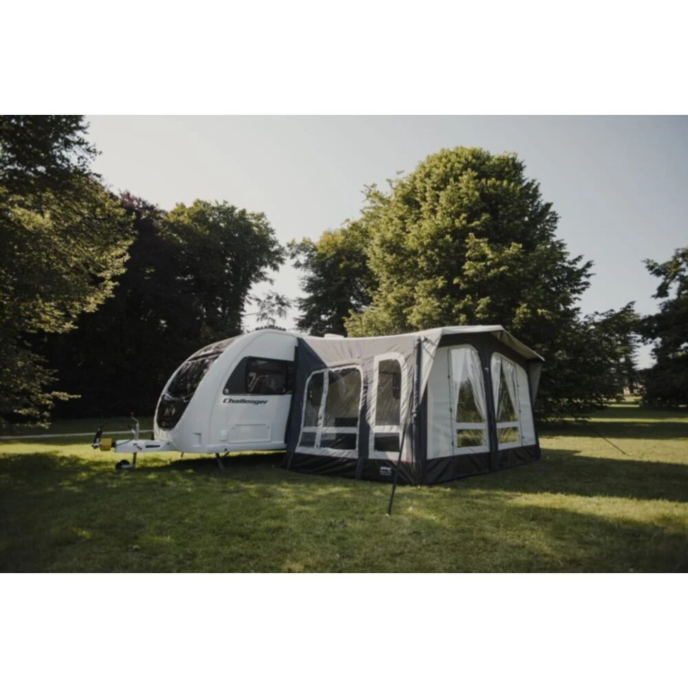 Vango Airbeam Vango Riviera Air 390 Elements TC Caravan Awning (2024) 3 Vango Airbeam Vango Riviera Air 390 Elements TC Caravan Awning (2024)