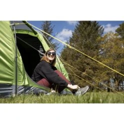 Vango Whitby 500 Tent -OUTDOOR WORLD GEAR whitby 500 lifetsyle lr 03